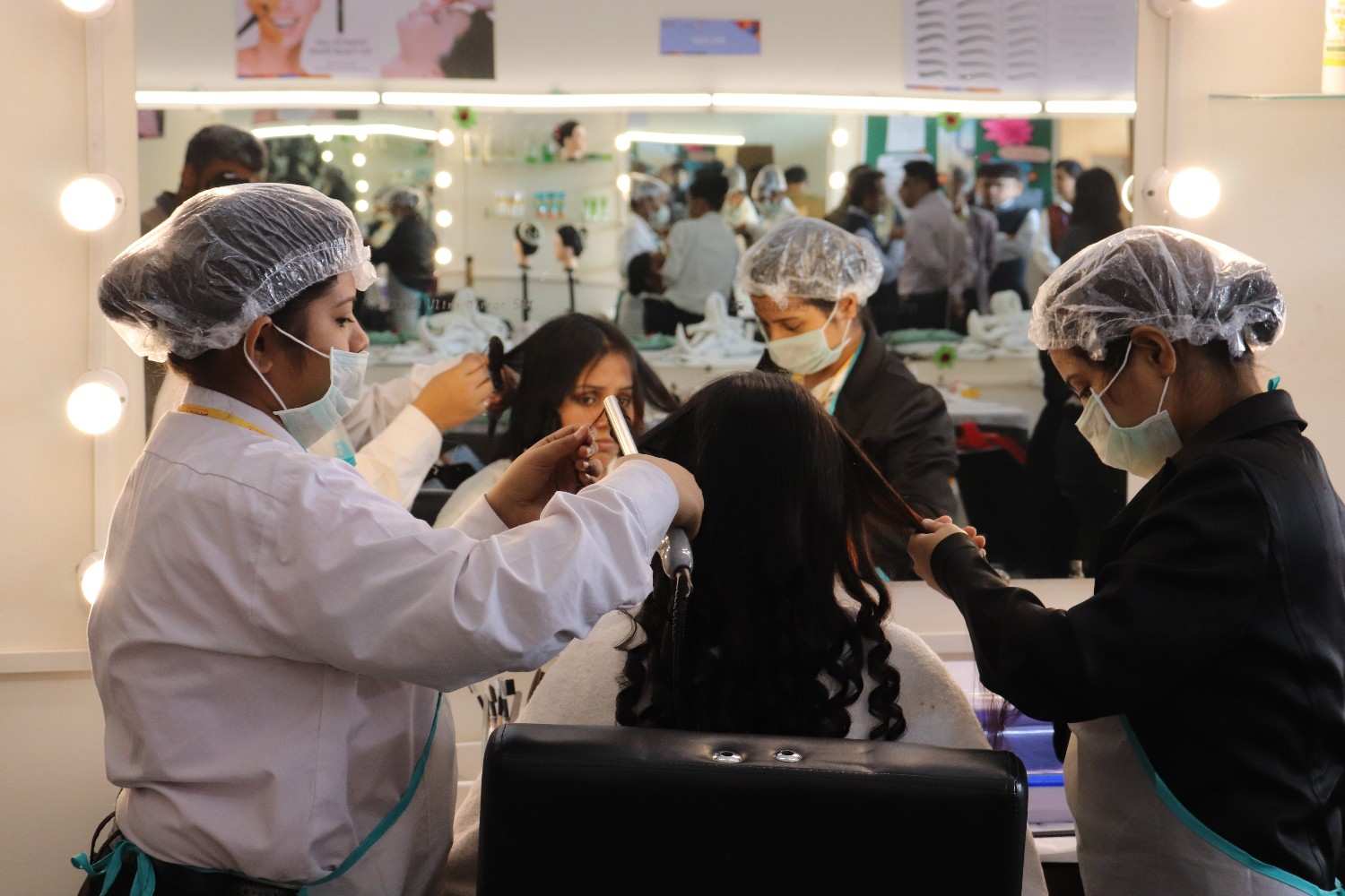 Mulitiple courses offered as per Industry collaboratrion and demand.